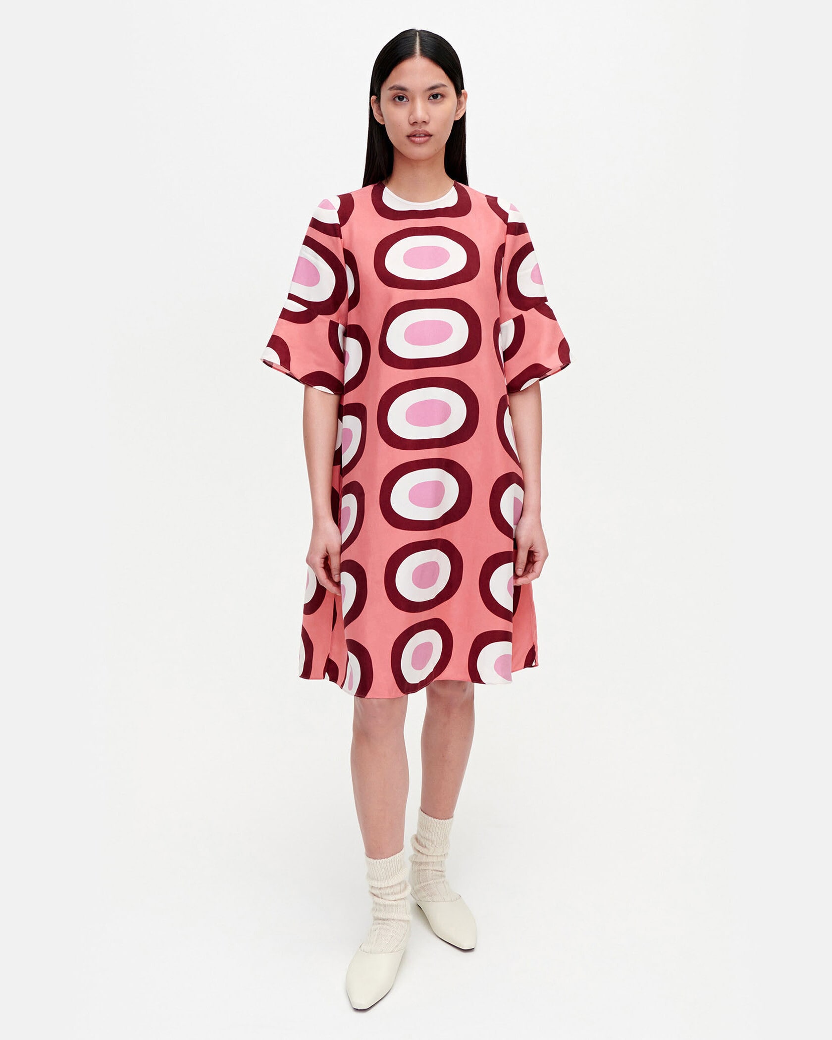 美品　pierre cardin 膝丈ワンピース　マリメッコ　お好きな方にも 美品 pierre cardin 膝丈ワンピース マリメッコ お好きな方にも