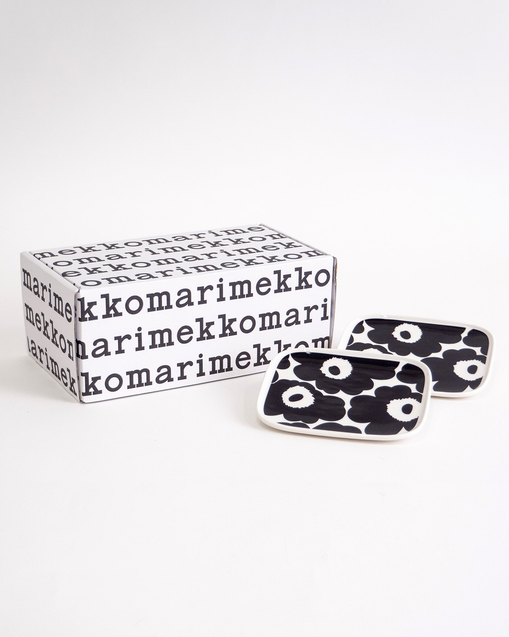 オンライン限定】Unikko プレートセット 15×12cm | Maija Isola