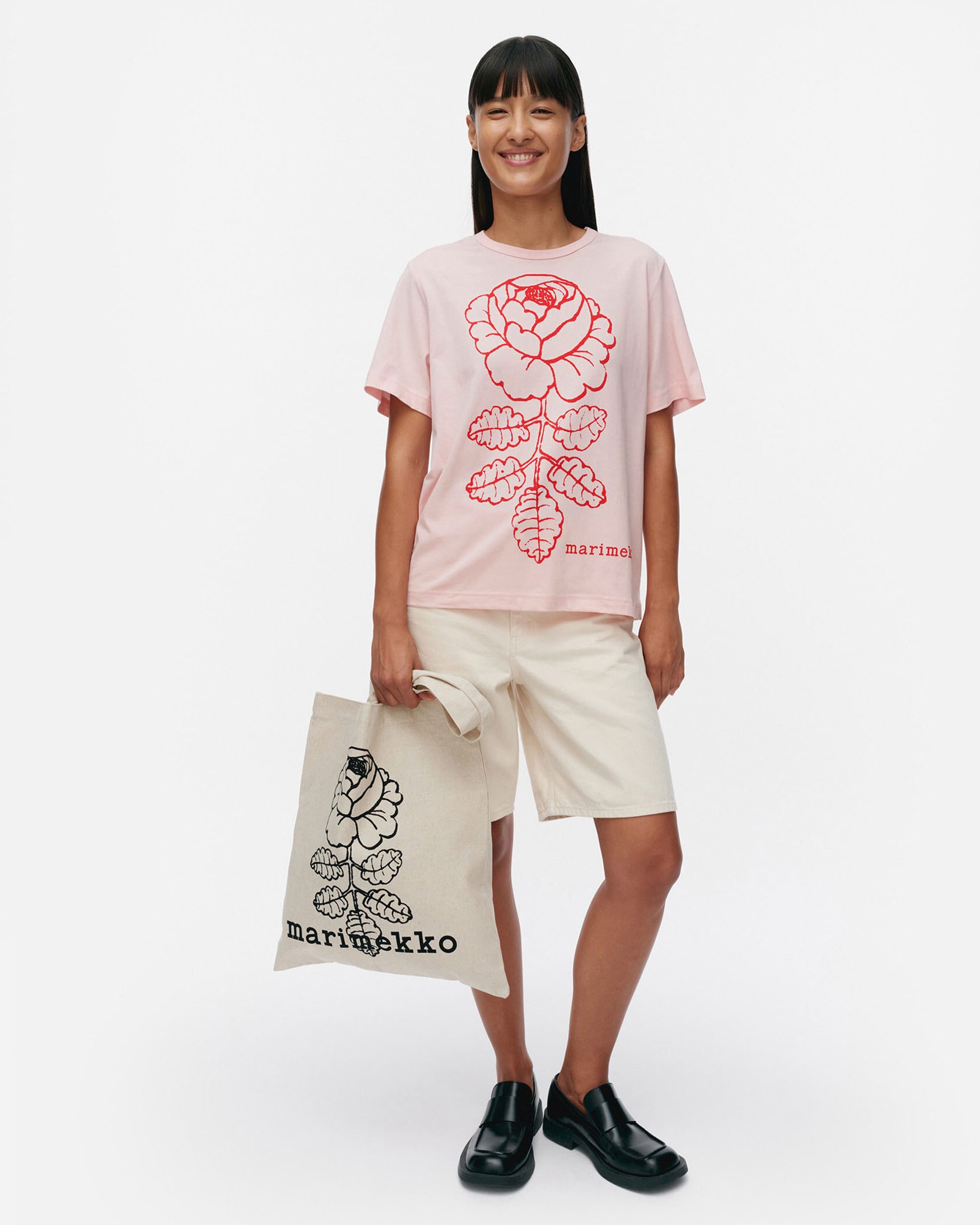 マリメッコVeisto Vihkiruusu Placement Tシャツ Veisto Vihkiruusu Placement Tシャツ | Maija Isola