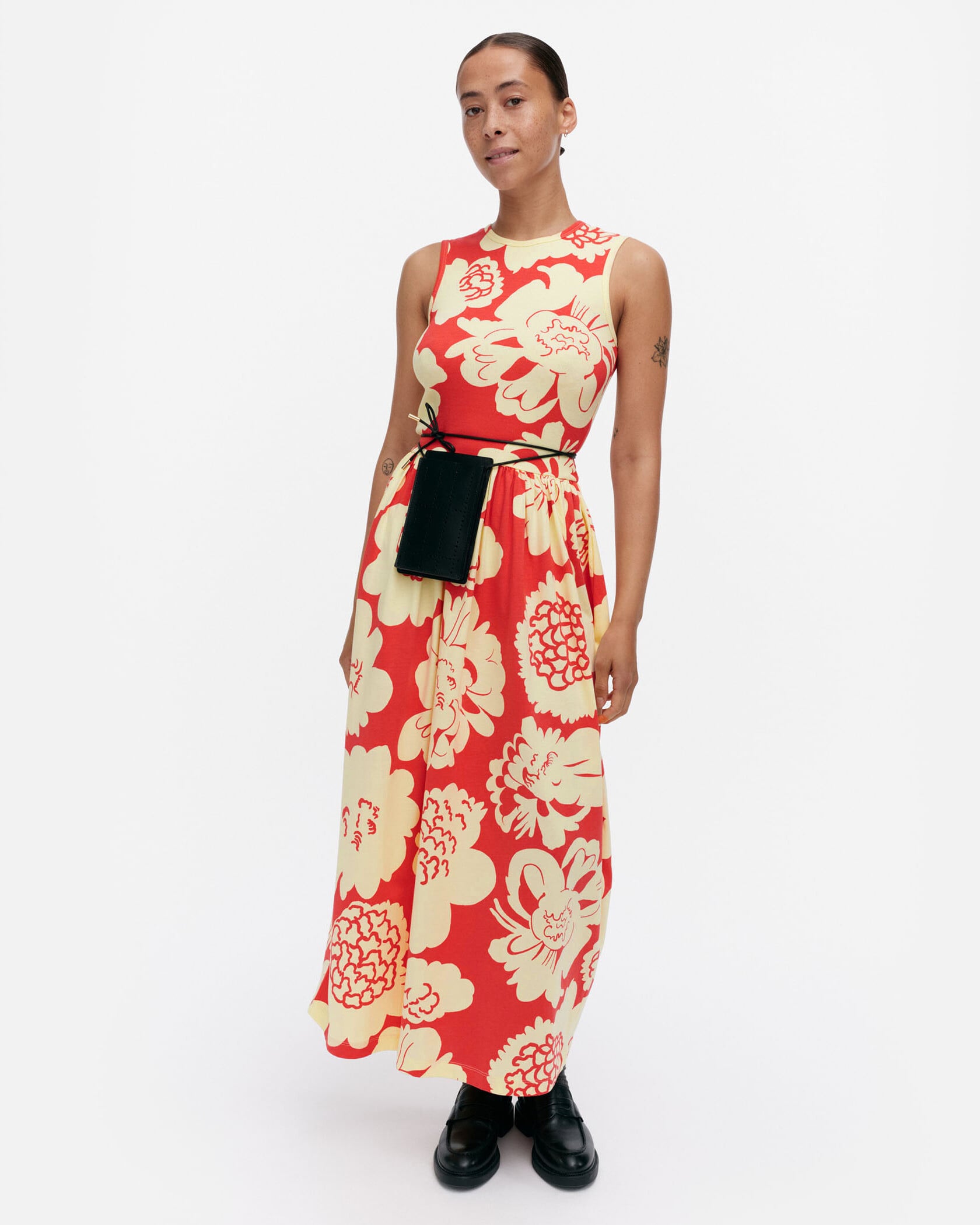marimekko - Siluetti Pioni ワンピース 一部店舗・オンラインストア限定】Sh Drapee Pioni ワンピース