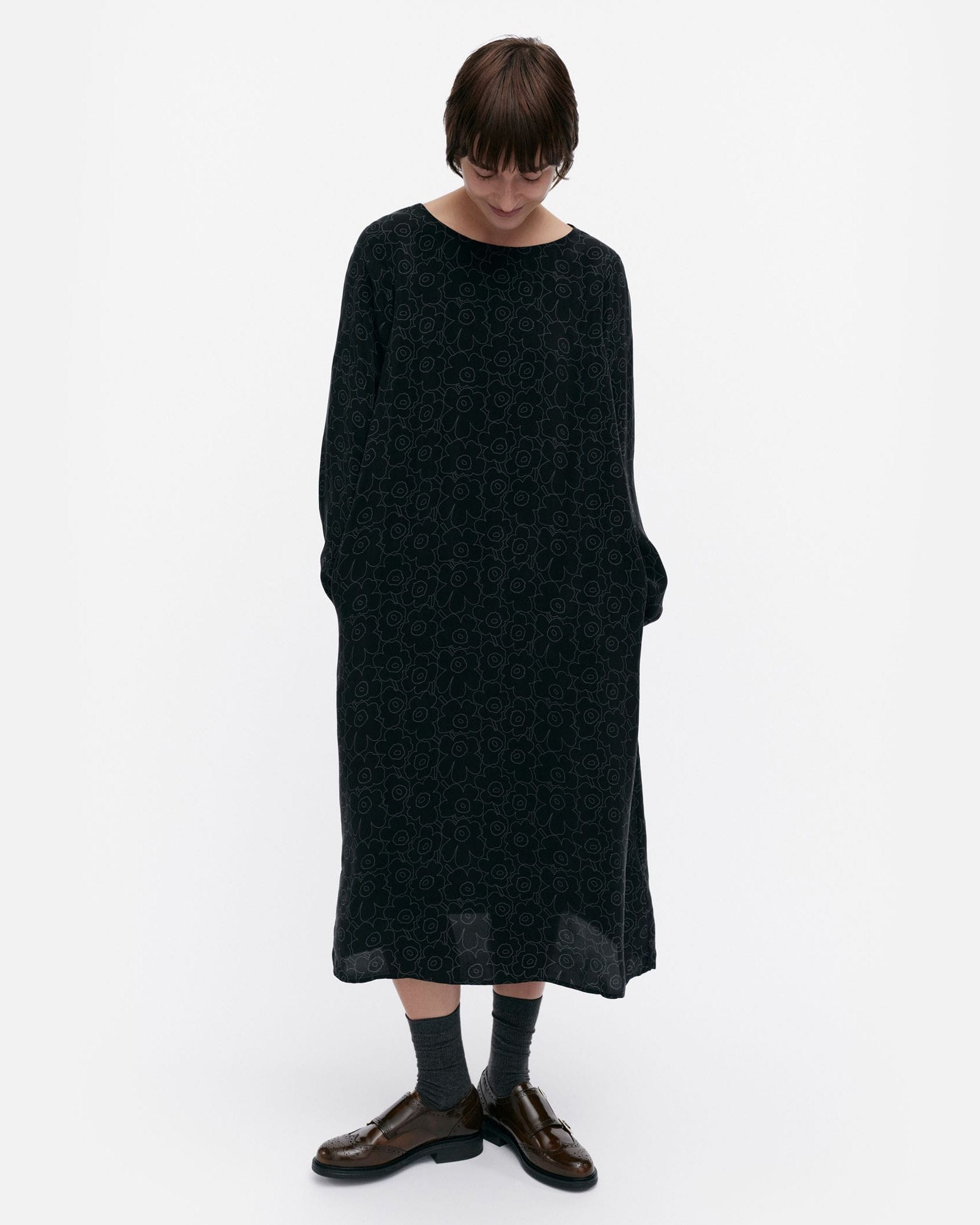 Tyvari Piirto Unikko ワンピース | Maija Isola | Marimekko