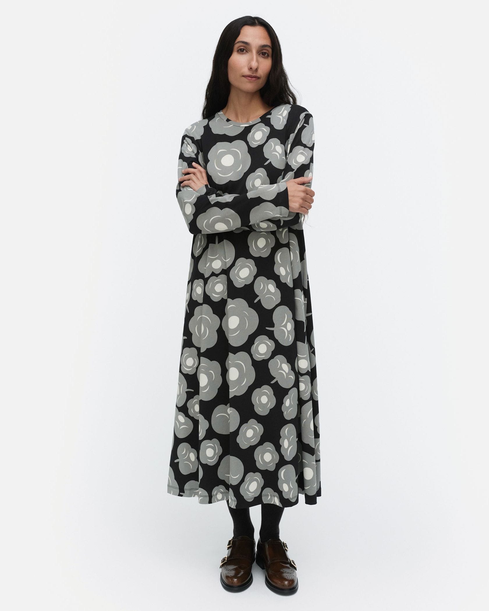 Lehtokielo Tumma ワンピース | Marimekko (マリメッコ) 日本公式