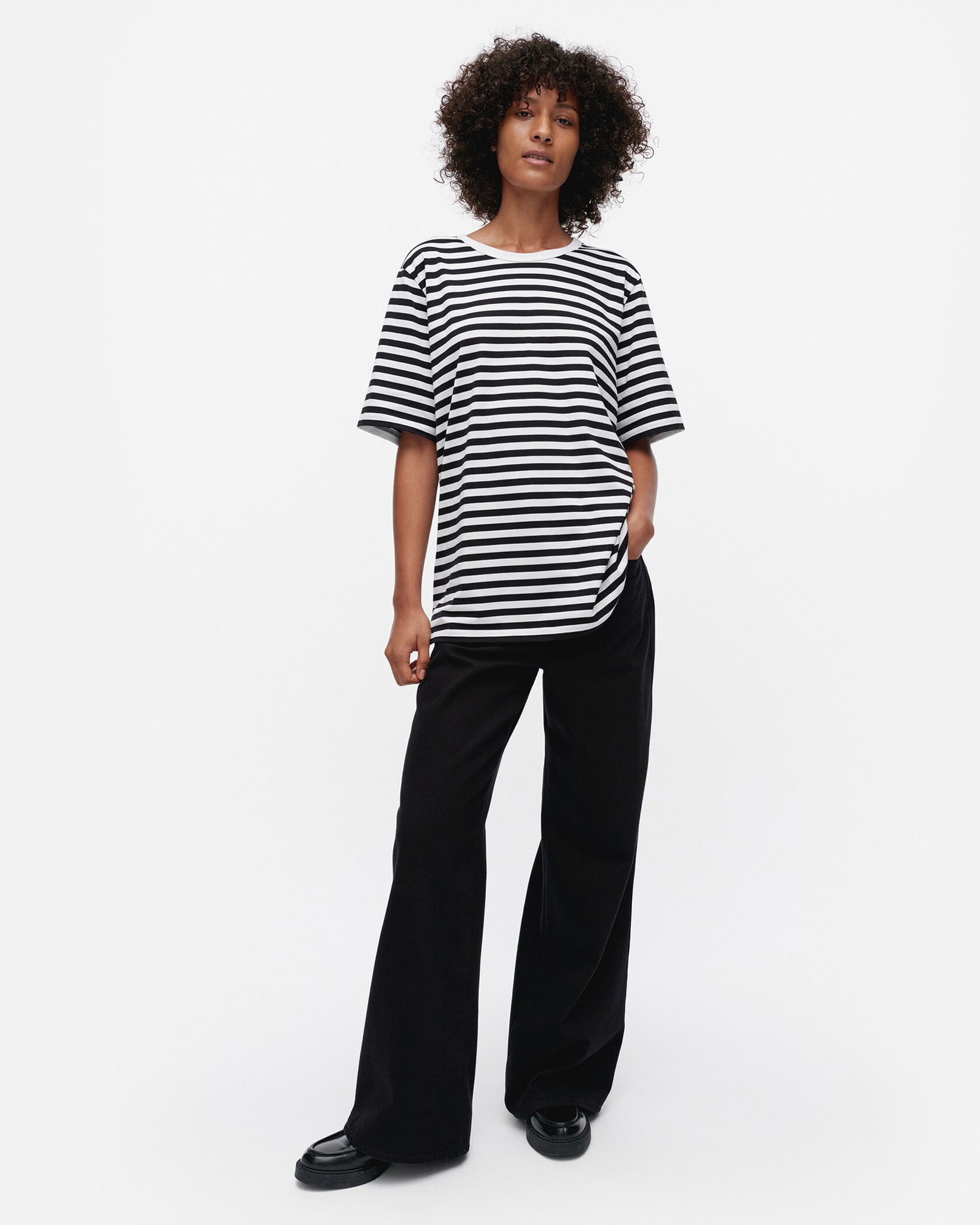 Tasaraita Unisex Tシャツ | Annika Rimala | Marimekko
