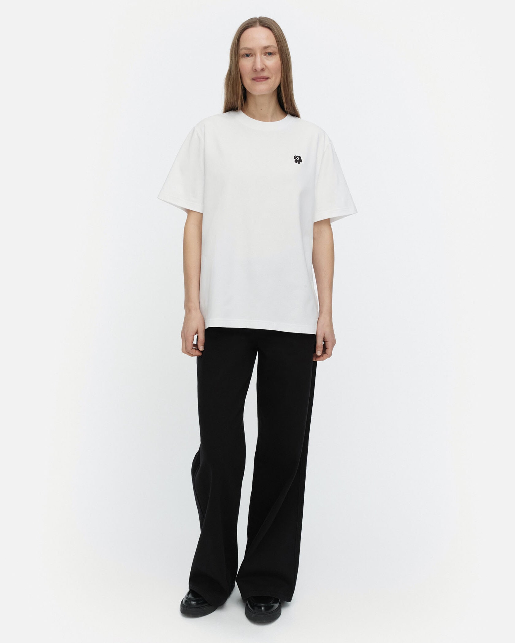 marimekko UNIKKO 花柄 Tシャツ　マリメッコ　白　花 marimekko UNIKKO 花柄 Tシャツ マリメッコ 白 花