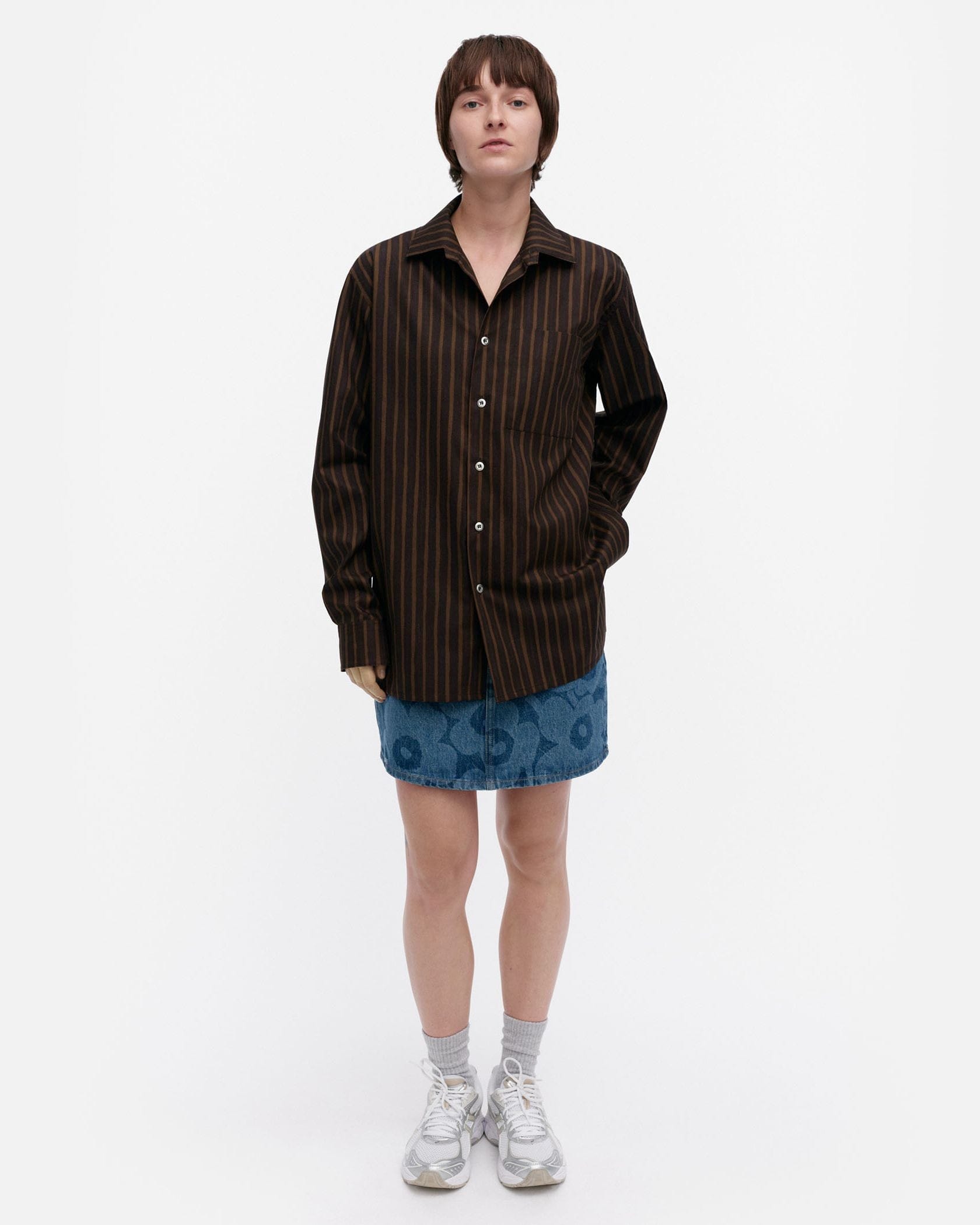 【お値下げ】マリメッコ ヨカポイカシャツ　黒ｘ茶　Ｓ お値下げ】マリメッコ ヨカポイカシャツ 黒x茶 S