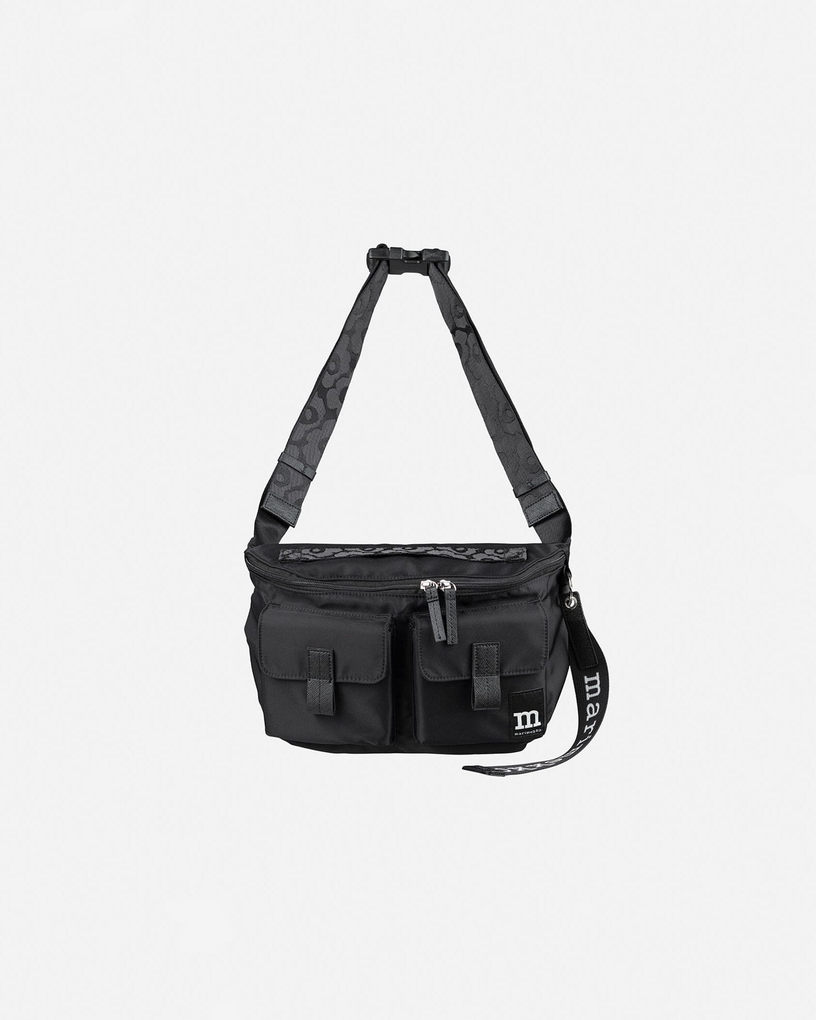 marimekko ブラック ショルダーバッグ Sling Bag M Solid ショルダーバッグ | ショルダーバッグ