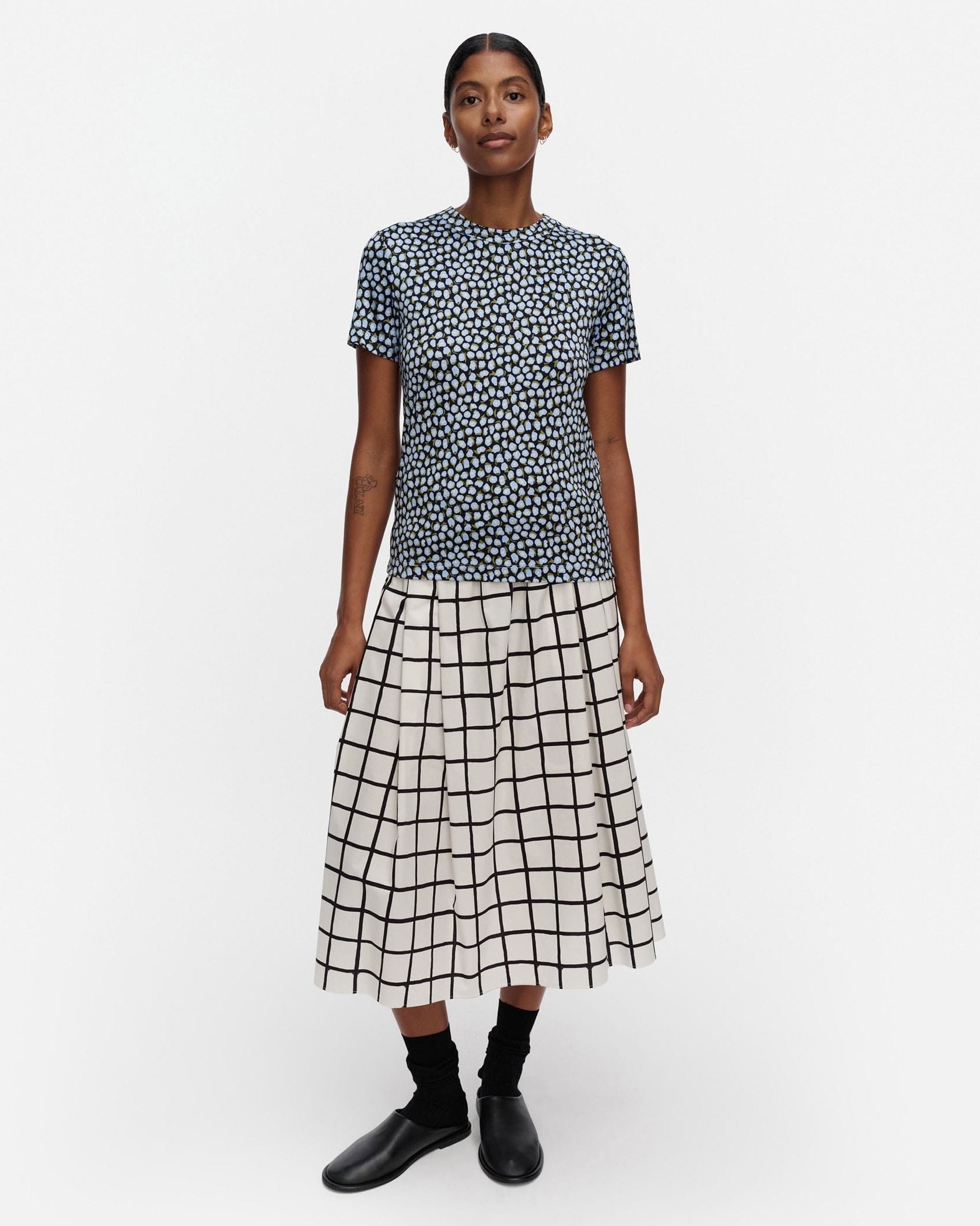 Sykkyra Pikku Vikuri Tシャツ | Erja Hirvi | Marimekko (マリメッコ