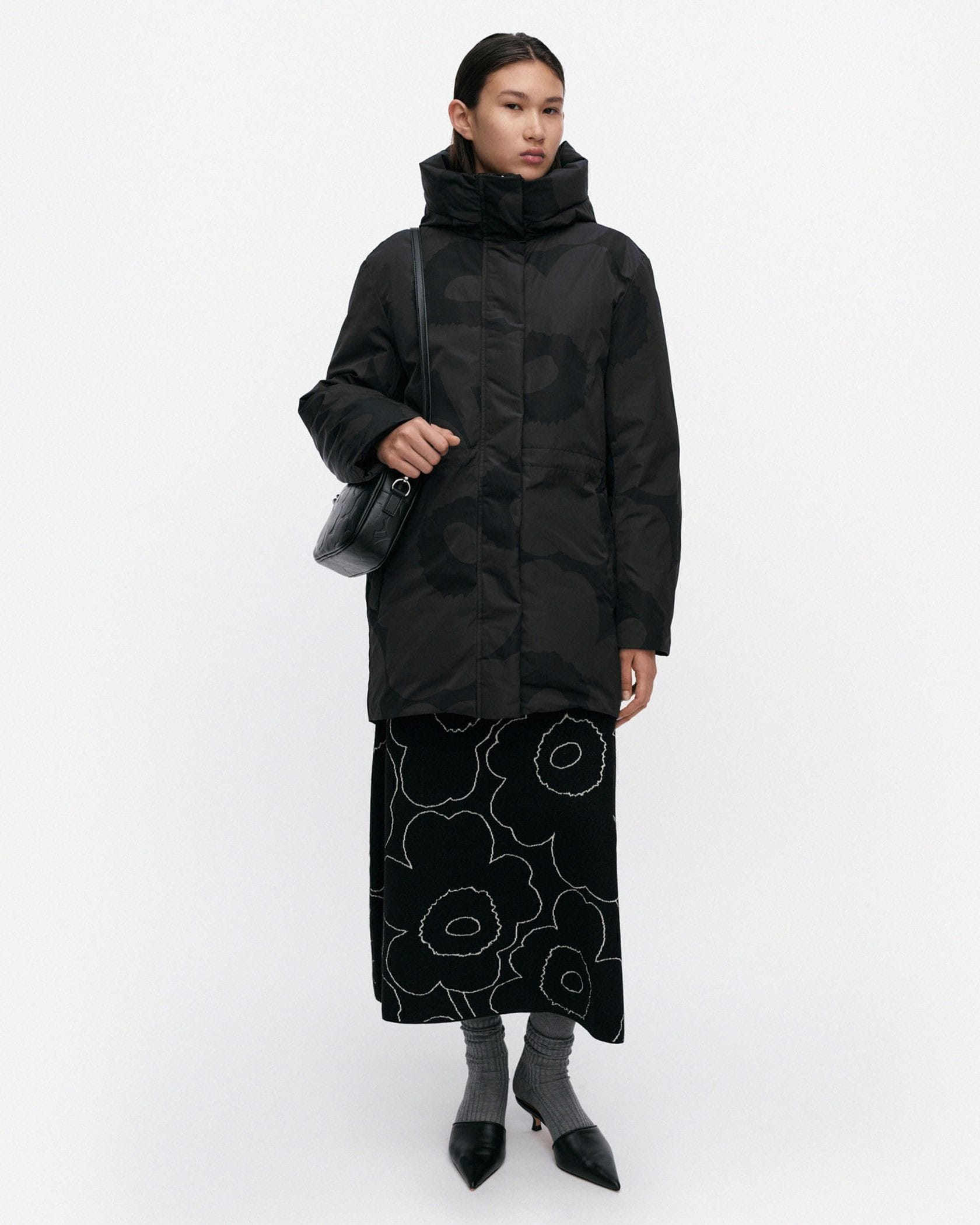 Kaannos Unikko コート | Maija Isola | Marimekko (マリメッコ) 日本