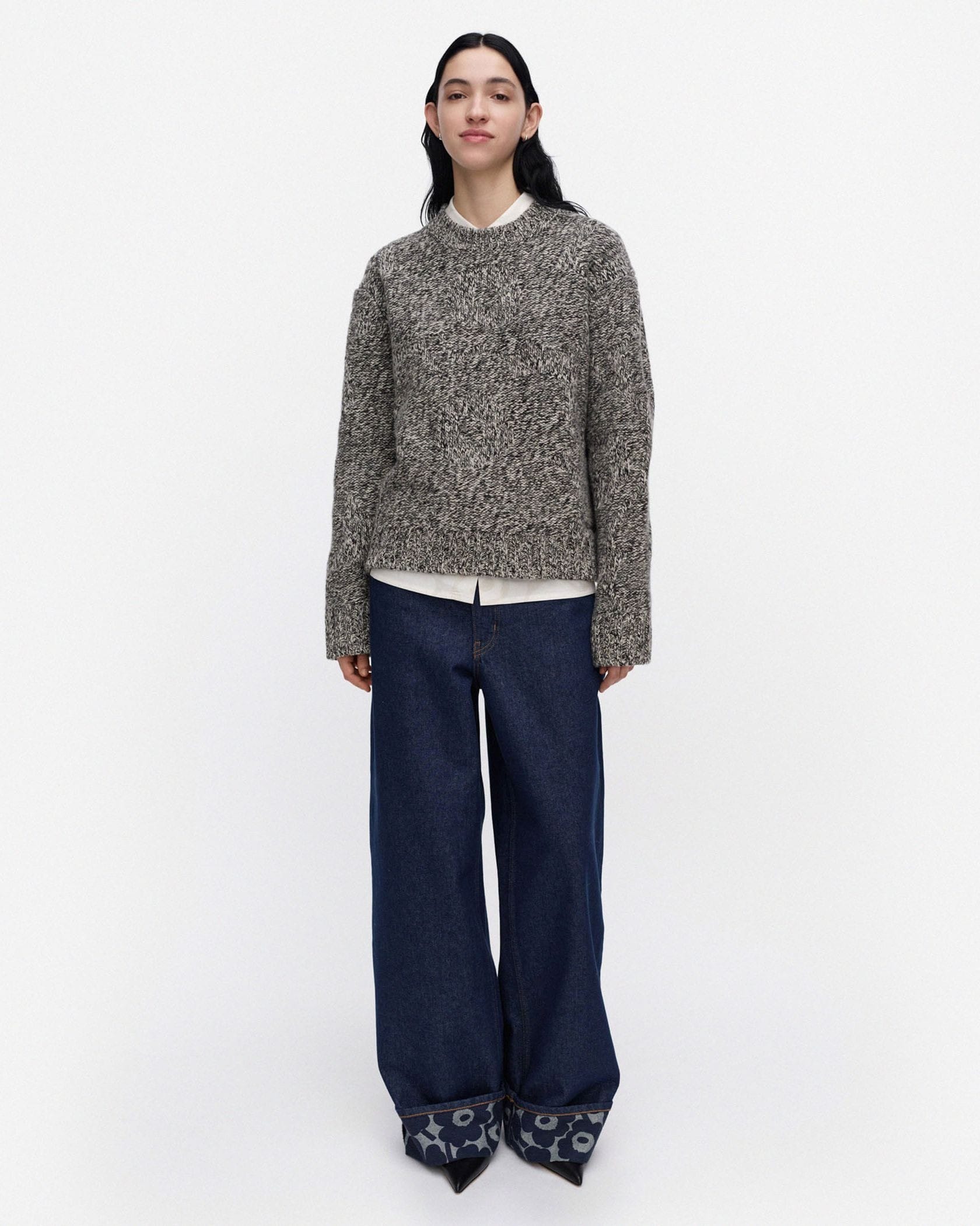 Vainu Unikko ニット | Maija Isola | Marimekko (マリメッコ) 日本