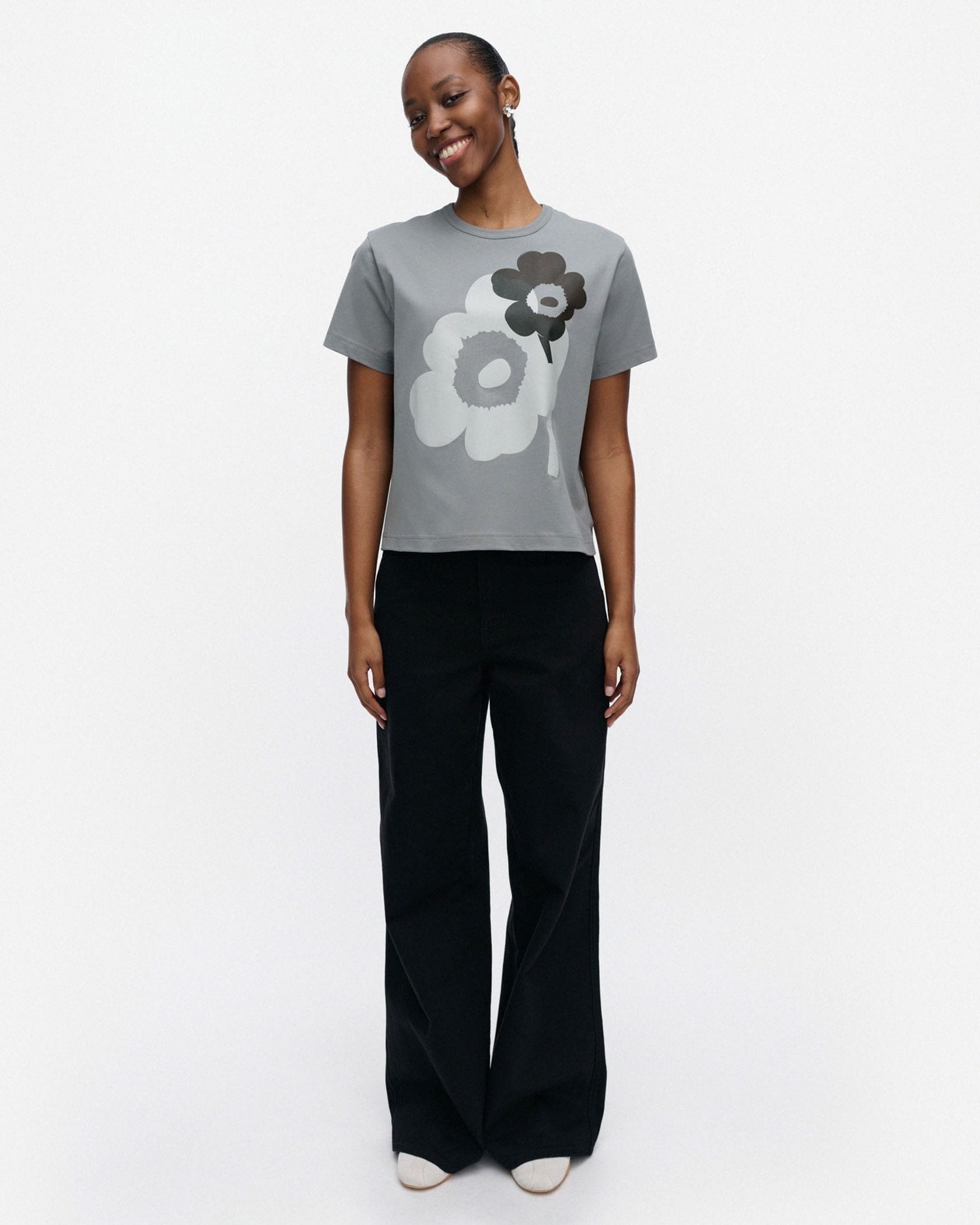 marimekko マリメッコ　ウニッコ　Tシャツ　カットソー Rauha Unikko Tシャツ | Maija Isola | Marimekko (マリメッコ) 日本