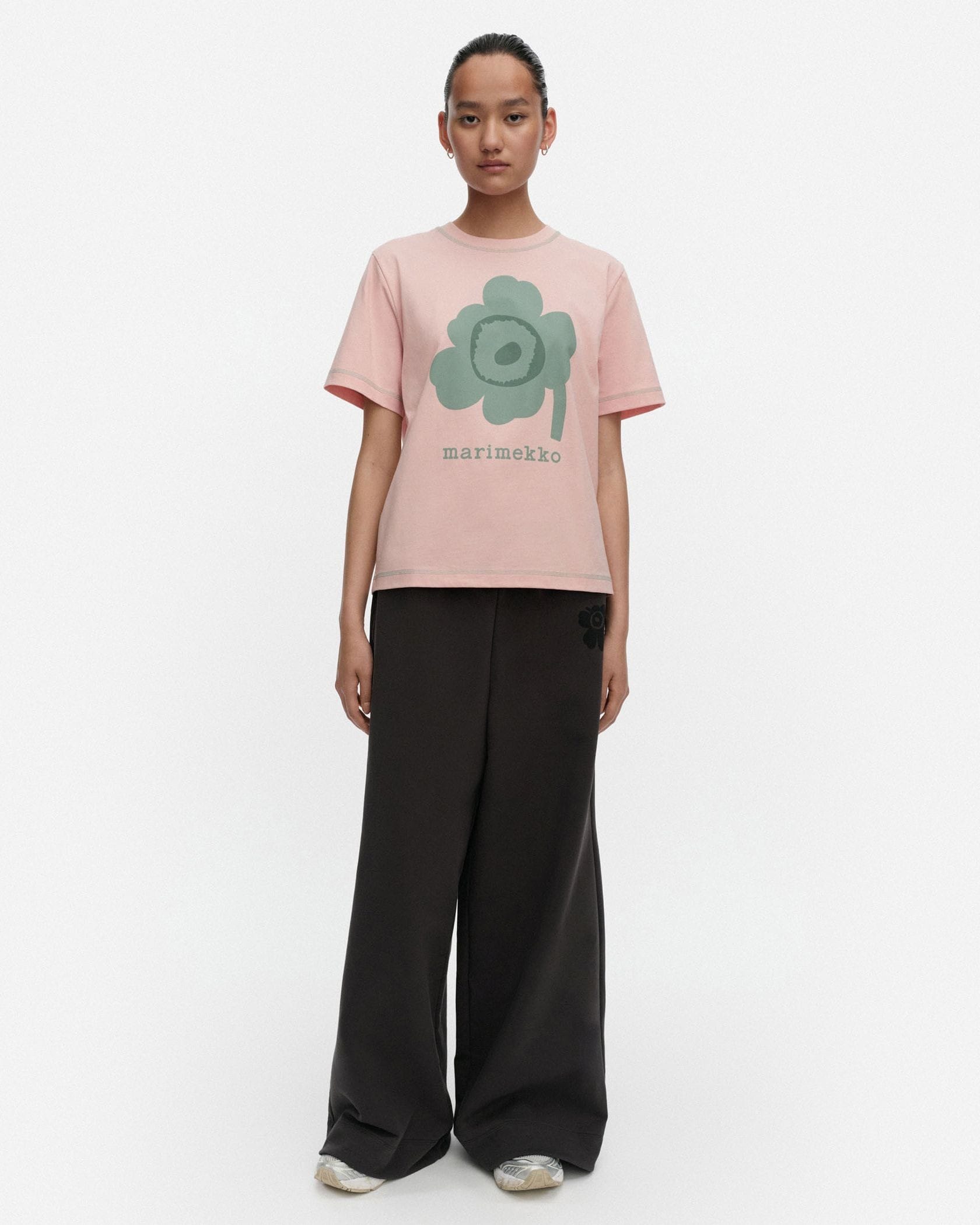 Luulo Unikko Placement Tシャツ | Maija Isola | Marimekko
