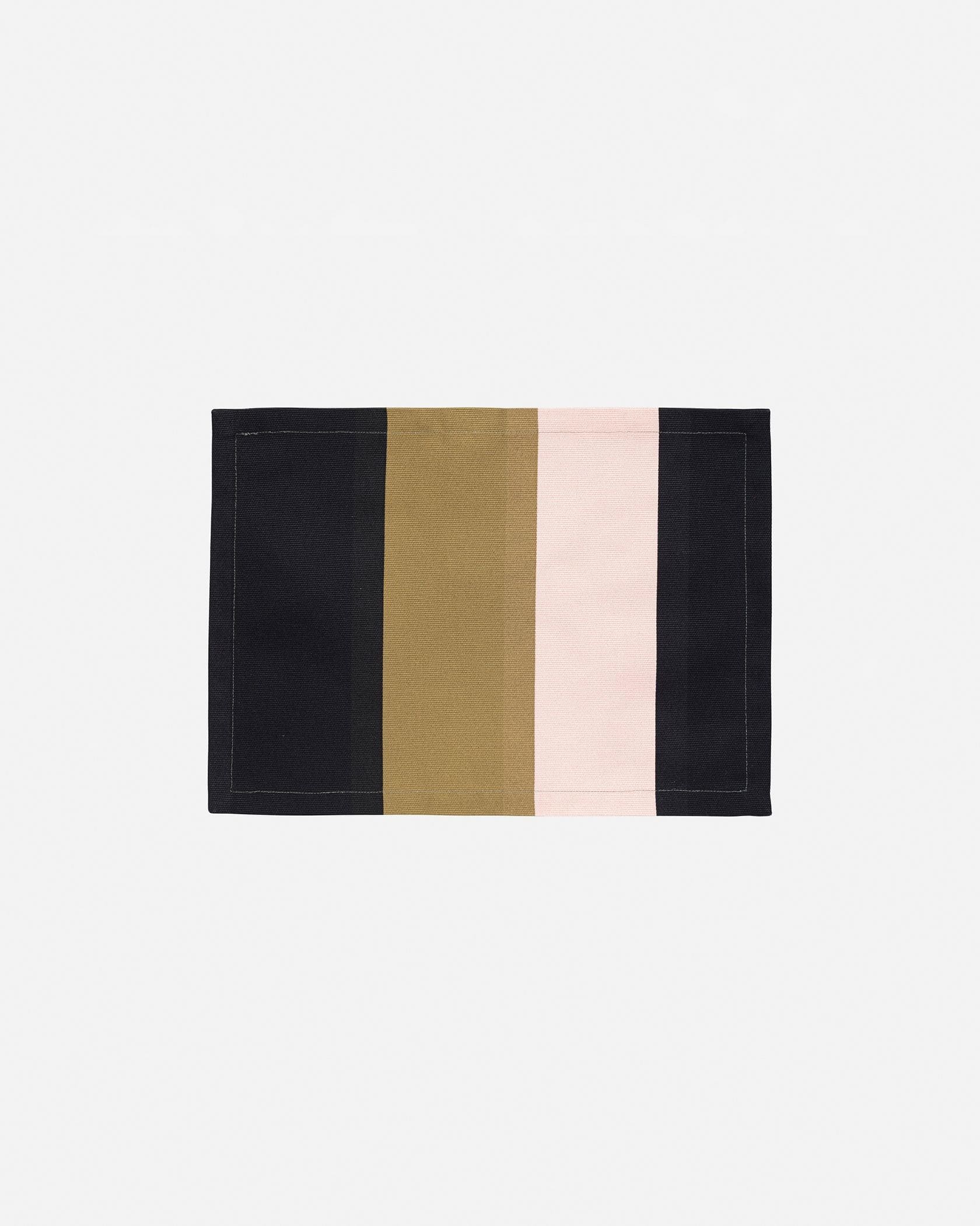 新品未使用 マリメッコ ウニッコプレイスマット 35×40cm 2枚セット Hennika ファブリックプレイスマット 35×40cm | Vuokko Eskolin