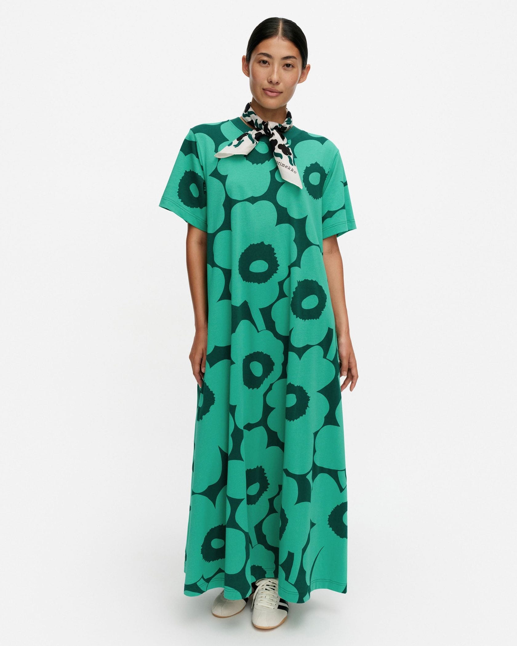 marimekko kukkameri マリメッコ ワンピース 38 Sh Koostua Unikko ワンピース | Maija Isola | Marimekko (マリメッコ