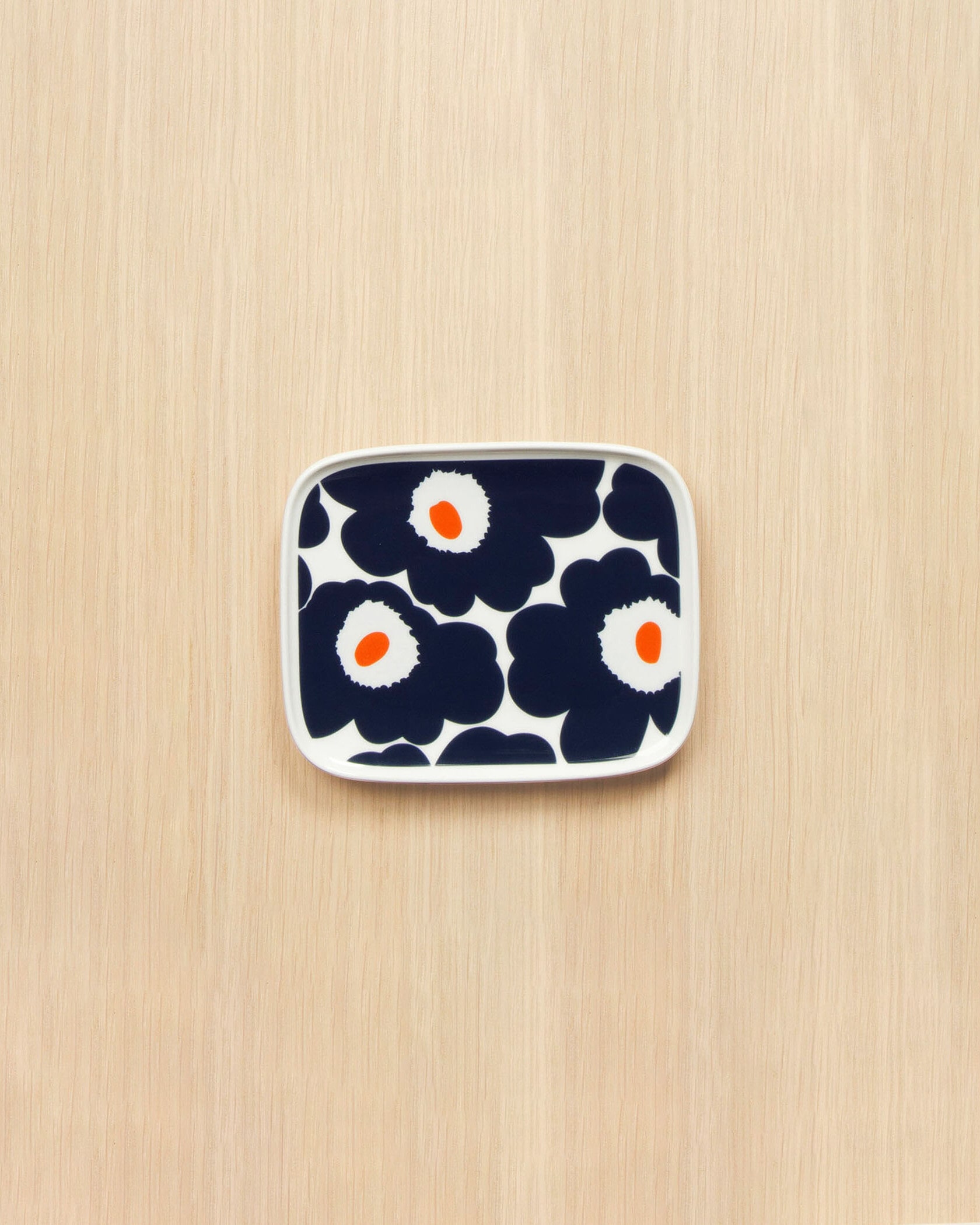 Unikko プレート 15×12cm | Marimekko (マリメッコ) 日本公式